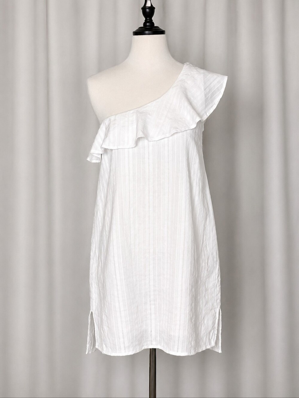 Cloth & Stone One Shoulder Asymmetric Ruffle White Cotton Shift Dress Resort